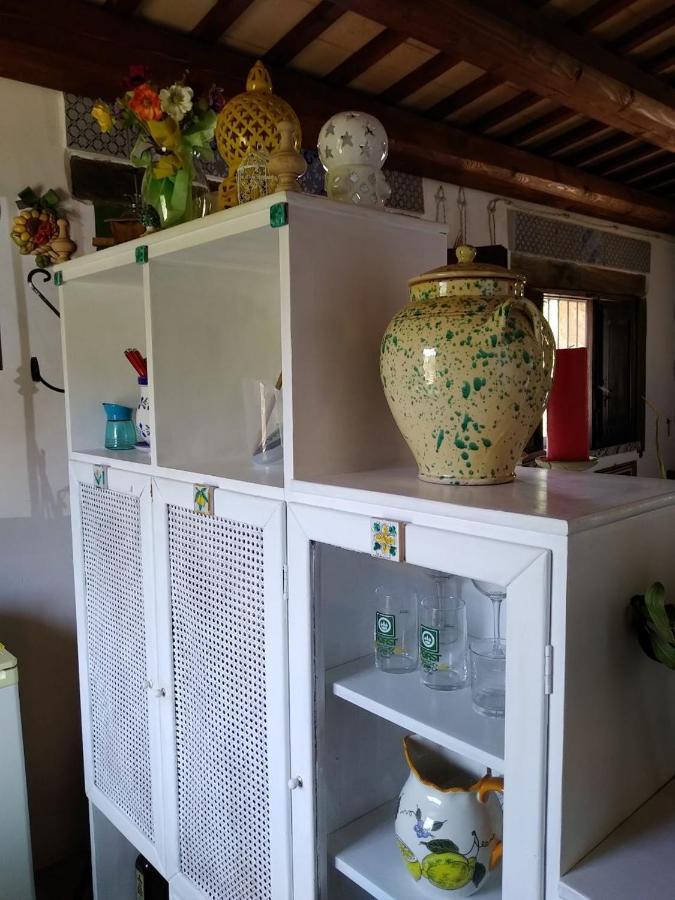 Il Corbezzolo Suite Appartament 卡斯泰卢佐 外观 照片